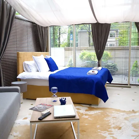 A11 & Spa Dermique Apartment *