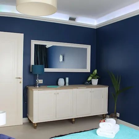 Apartment A11 & Dermique