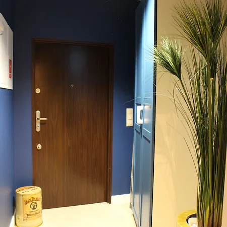 Apartament A11 & Dermique *
