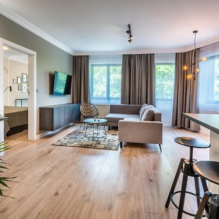 Apartament A11 & Dermique
