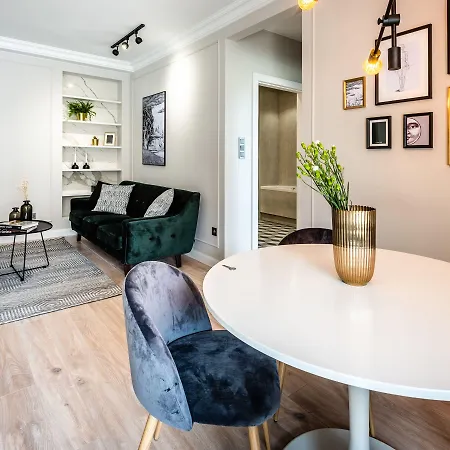 A11 & Dermique Apartment