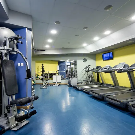 A11 & Dermique Krakau