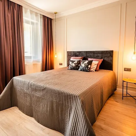 Apartment A11 & Dermique *