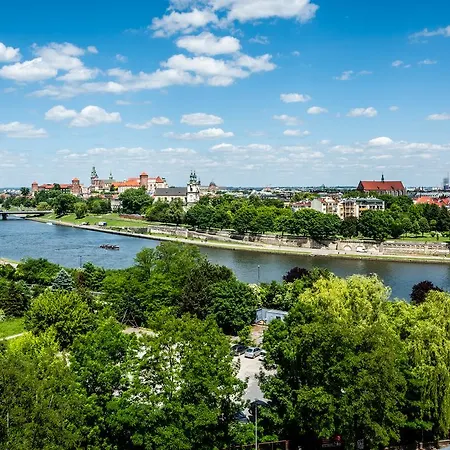 A11 & Dermique * Krakau