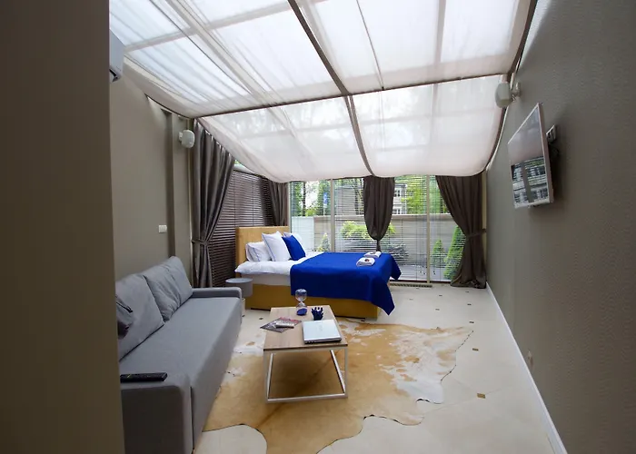 A11 & Dermique Krakov