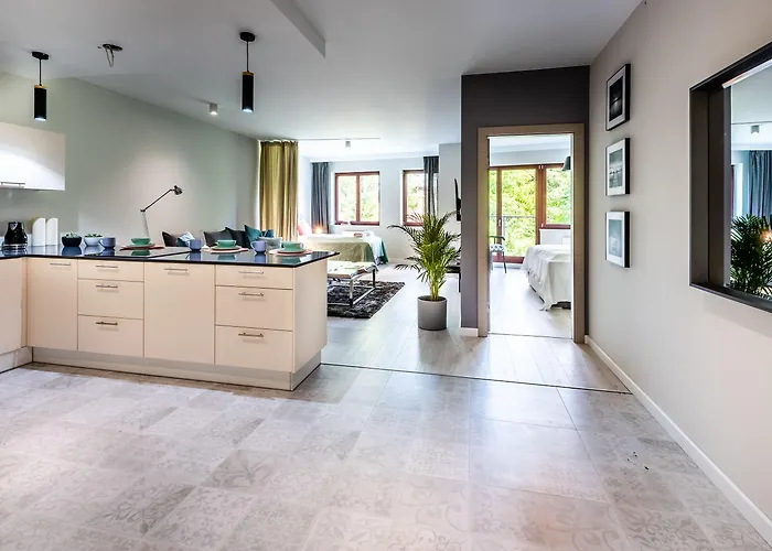 Apartmán A11 & Dermique *