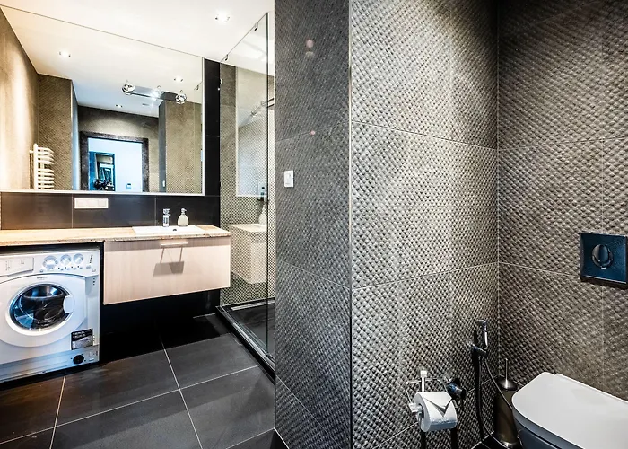 Apartment A11 & Dermique