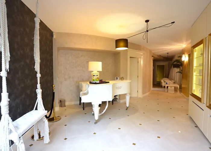 Apartmán A11 & Dermique *