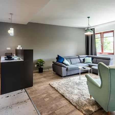 A11 & Dermique Apartamento *