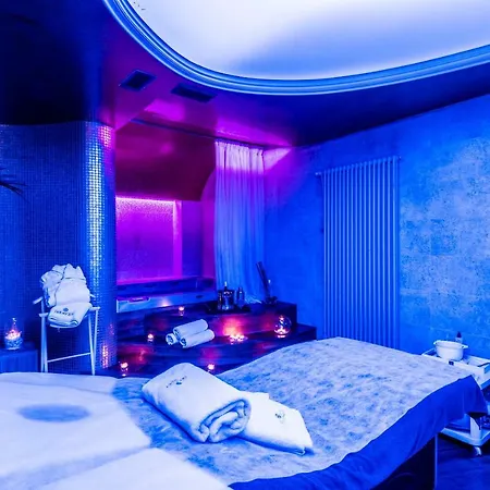 A11 & Dermique Apartamento